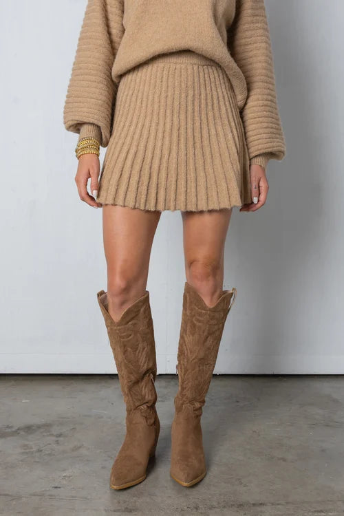 Weston™TM| Pullover e gonna plissettata eleganti Nina