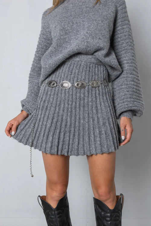 Weston™TM| Pullover e gonna plissettata eleganti Nina
