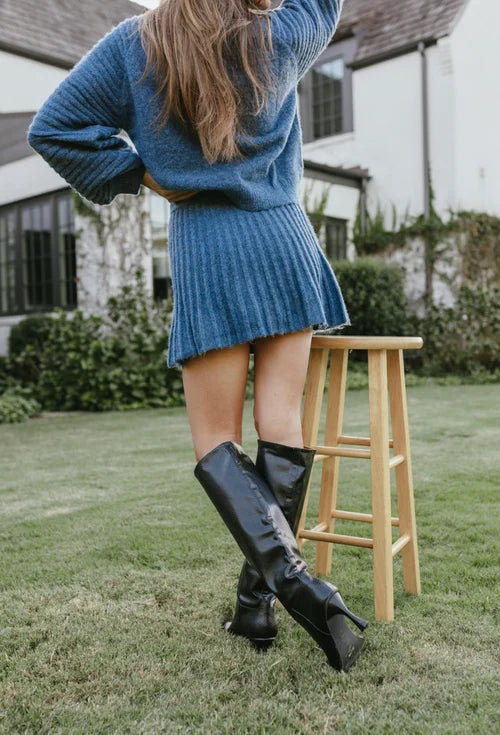 Weston™TM| Pullover e gonna plissettata eleganti Nina
